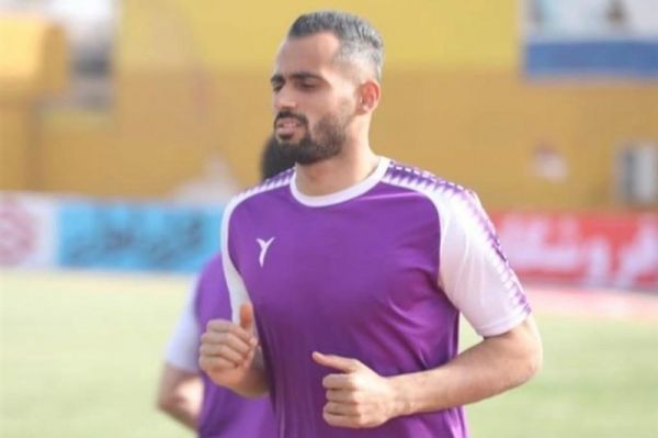 وکیا ما فوتبالیست هستیم نه آهن افتخار میکنم که شاگرد قلعهنویی بودم