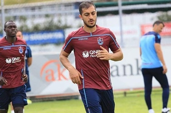  الشرق  حسینی در راه لیگ ستارگان قطر است + عکس