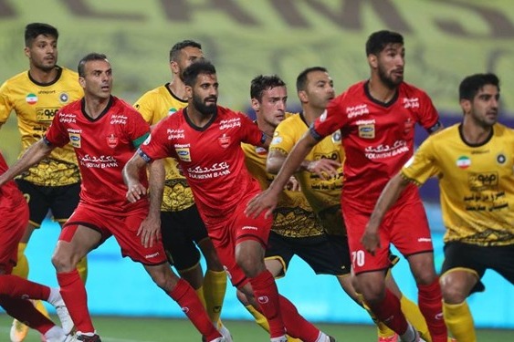 باشگاه سپاهان نهادهای انتظامی و امنیتی عوامل پرتاب نارنجک را به شدت مجازات کنند