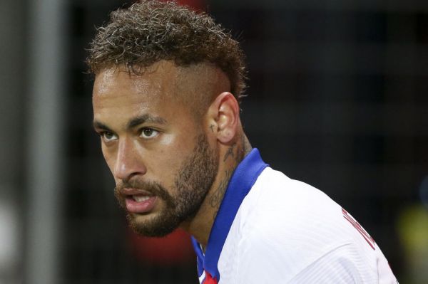  واکنش نیمار به اتهام آزار جنسی کارمند نایکی