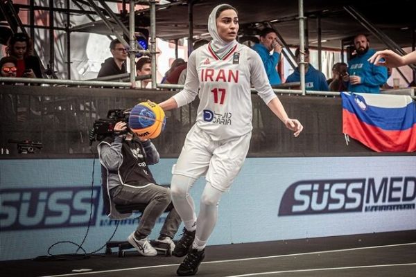  ملی‌پوش بسکتبال زنان  اختلاف ما با تیم‌های بزرگ فقط عدد نیست  دوست ندارم زنگ تفریح باشیم