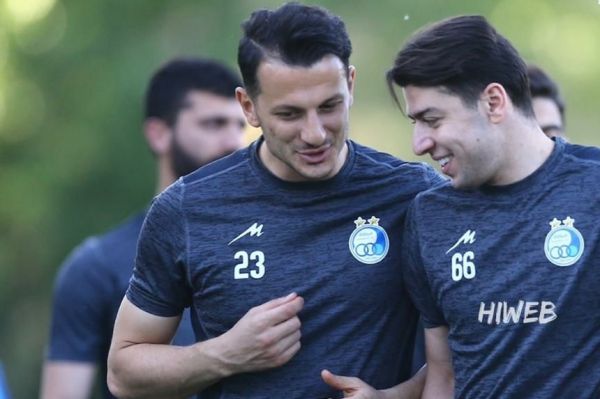 وقتی کارگزار استقلال، واترمارک میشود عکس