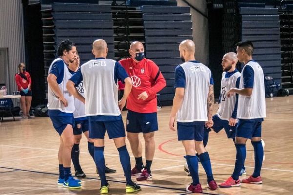  سرمربی تیم ملی فوتسال آمریکا  همگروهی با ایران، آرژانتین و صربستان هیجان انگیز است