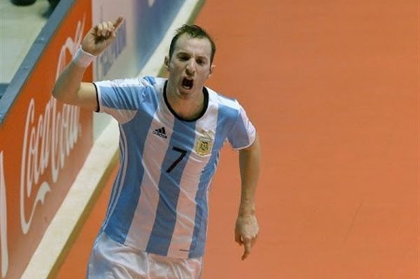 کاپیتان آرژانتین ایران یکی از مدعیان صعود به مراحل نهایی جام جهانی فوتسال است