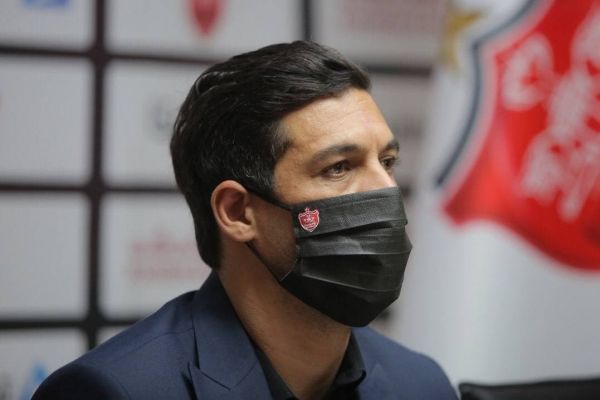 شکوری کارگزار جرائم و ضررهای پرسپولیس را متقبل شده ریال به ریال هواداران را روی چشممان میگذاریم