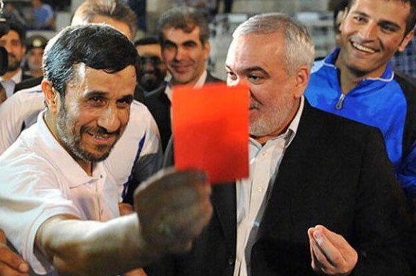 واکنش فتح الله زاده به ادعای کمکهای احمدی نژاد به استقلال هر وقت میباختیم به ما اخم میکرد مدیرعامل پرسپولیس مستقیماً به ریاست جمهوری میرفت