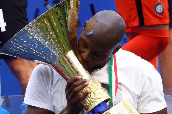  مارتینز  لوکاکو به نسبت سه فصل قبل پیشرفت زیادی کرده است