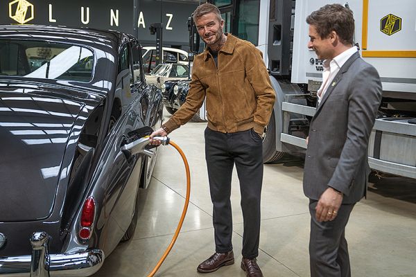  سرمایه‌گذاری جدید بکام  برقی کردن خودروهای کلاسیک