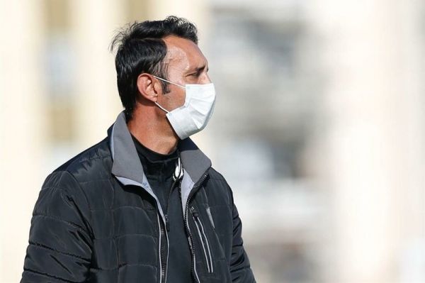 عنایتی انتظار نداریم داوران کار عجیبی کنند هوادار همین حالا هم قهرمان است