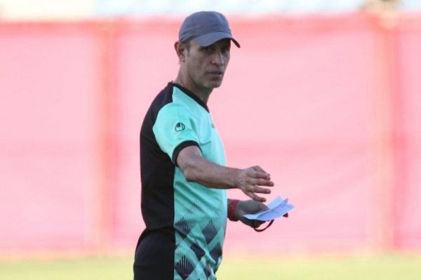  دغدغه‌های سرمربی پرسپولیس برای سوپرجام