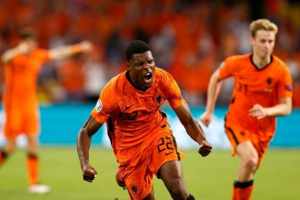  پیروزی دشوار لاله‌های نارنجی مقابل اوکراین در گام اول