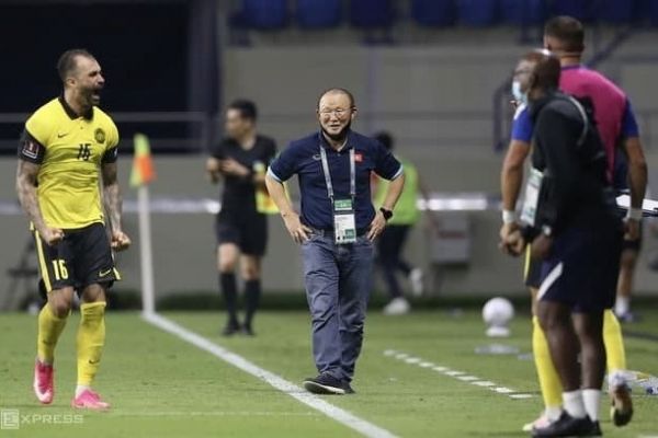  محرومیت مربی ویتنام در بازی سرنوشت ساز