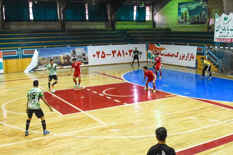  برگزاری لیگ برتر فوتسال به شیوه سنتی