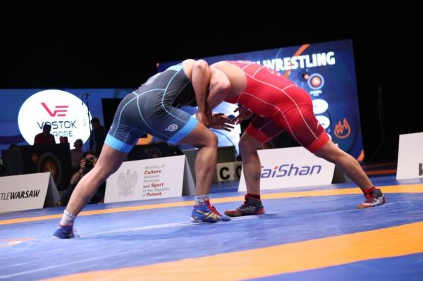  تب و تاب کشتی در آستانه المپیک