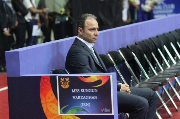 بیغم گیتیپسند نباید در اردوی تیم ملی بازیکن میگرفت زرنگبازی کار دست تیمها میدهد