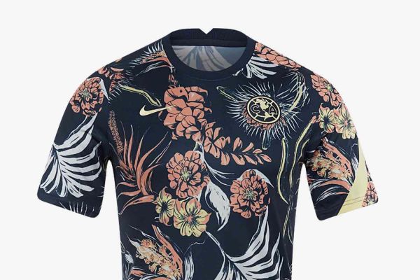 طرح جالب لباس تیم کلاب آمریکا؛ گلدار و رمانتیک