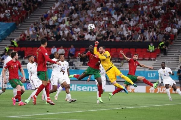  عکس؛ خطای خشن لوریس روی دنیلو که منجر به پنالتی پرتغال شد