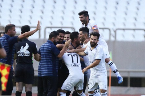 مربی قشقایی شیراز برای بقا باید تمرکز بالایی داشته باشیم