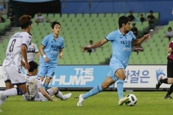 لیگ قهرمانان آسیا پیروزی پُرگل تیمهای کرهای و ویتنامی