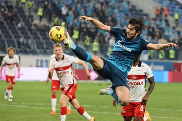 پروخوروف بهترین فرصت آزمون برای جدایی از زنیت فرا رسیده است