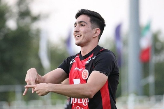 حسینی بردن پرسپولیس عادی شده است برای کسب سهمیه میجنگیم