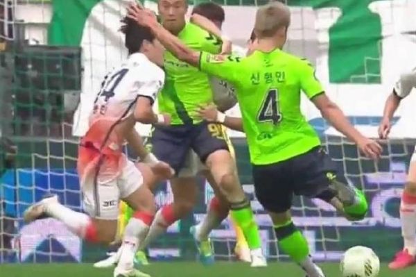  لیگ قهرمانان آسیا  جشنواره گل تیم کره‌ای و چهارمین پیروزی ناگویا