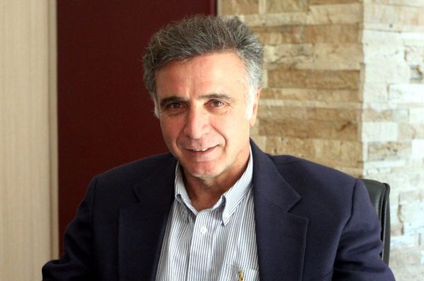  زادمهر  پرسپولیس پنج فینال دیگر برای قهرمانی در لیگ پیش‌رو دارد