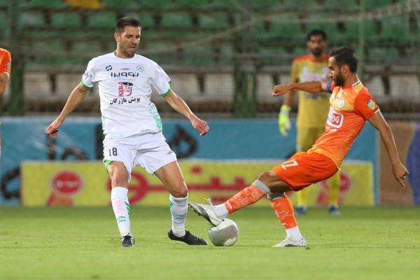 ذوب آهن یک - سایپا یک بازی جنجالی فولادشهر تلفات نداشت ذوب ده نفره، ذوب نشد