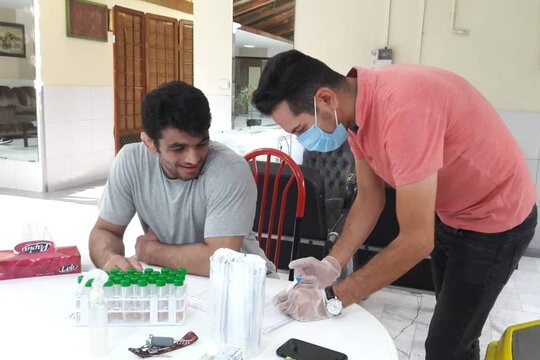  ملی پوشان کشتی آزاد تست کرونا دادند  اردوی چهاردهم آغاز شد