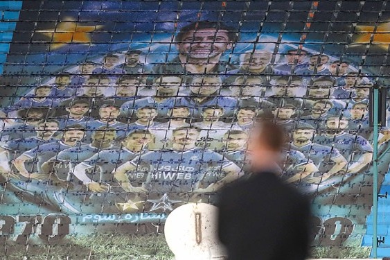  حاشیه بازی استقلال و تراکتور  حمایت از مجیدی روی سکوهای خالی  غیبت غفوری در فهرست استقلال