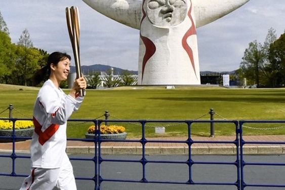 کرونا حمل مشعل المپیک در توکیو را تحت تاثیر قرار داد