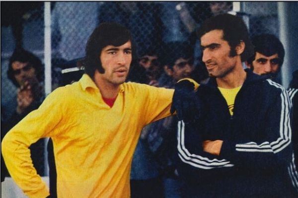 نوستالژی؛ عکس کمتر دیده شده از دو دروازهبان تاریخساز استقلال