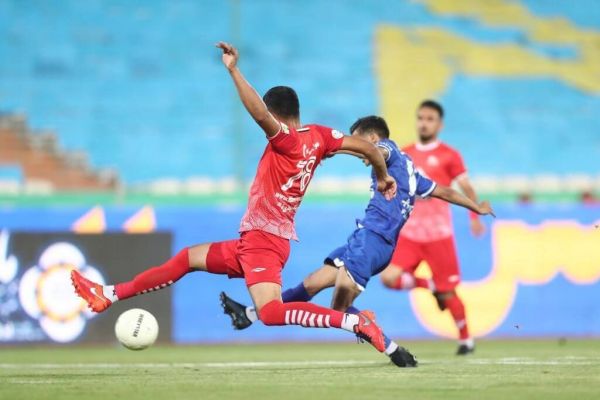 اقبالی استقلال پیشرفت کرده است؛ مهاجمان قدر فرصتها را بدانند