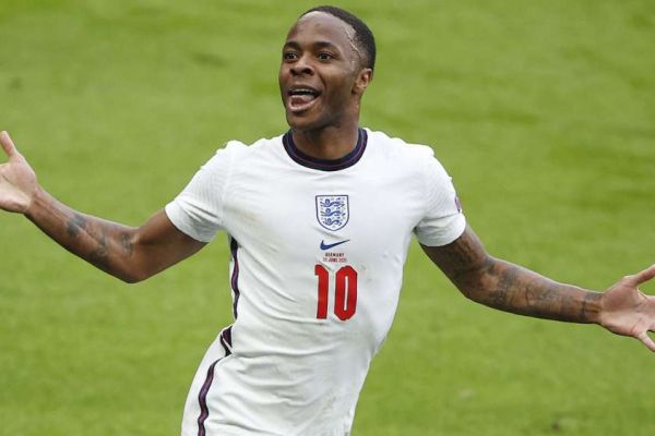 مدافع تیم ملی انگلیس استرلینگ بهترین بازیکن یورو 2020 است