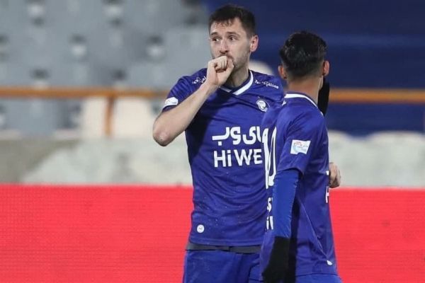 5 بازی ماندگار از آقای سر به زیر عکس