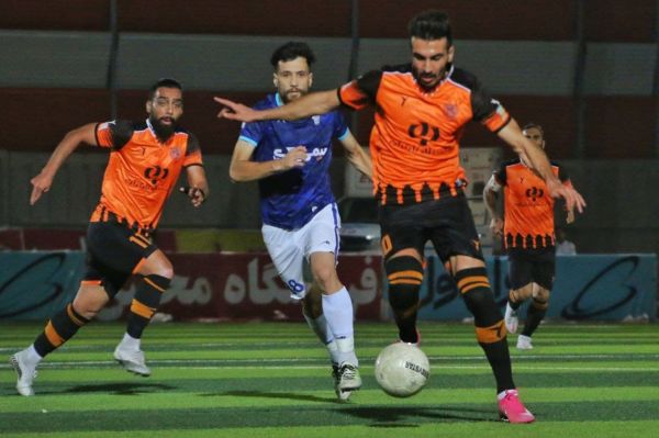 مس رفسنجان یک - پیکان یک نه مس طلا شد و نه پیکان سبقت گرفت دو تک گل و دو تک امتیاز