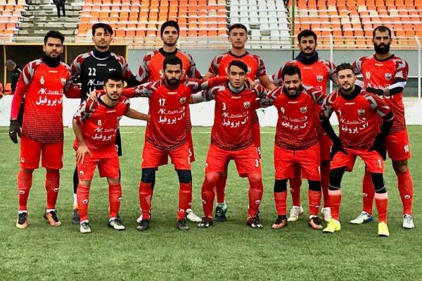  توضیحات کاپیتان مظنون سردار بوکان