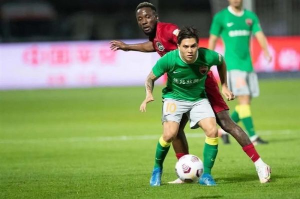  برتری شنزن در غیاب پورعلی گنجی