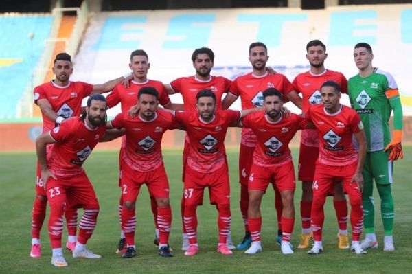 تراکتوریها تا دیدار با پرسپولیس در تهران اردو میزنند