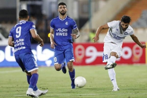  بازگشت یک مدافع به ترکیب اصلی استقلال  آبیها با دو غایب مقابل نفت