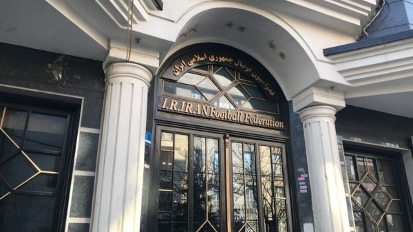  گزارش روز  فدراسیون فوتبال اجاره نشین شستا می شود  رهن سالی 15 تا 18 میلیارد تومان