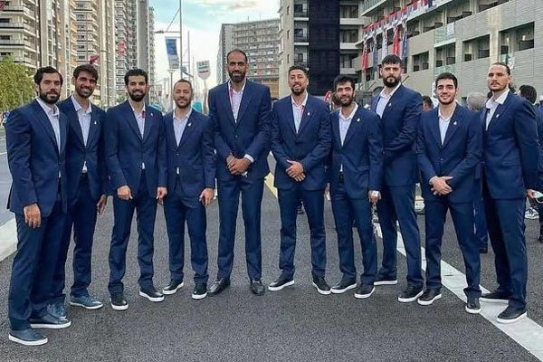 سی و دومین دوره المپیک - ژاپن حضور کامل و یکدست تیم ملی بسکتبال در افتتاحیه