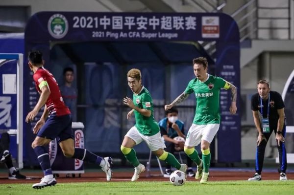 توقف خانگی شنزن در روز حضور پورعلیگنجی