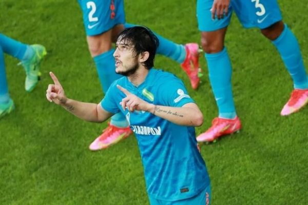  حضور سردار آزمون در ترکیب زنیت مقابل خیمکی