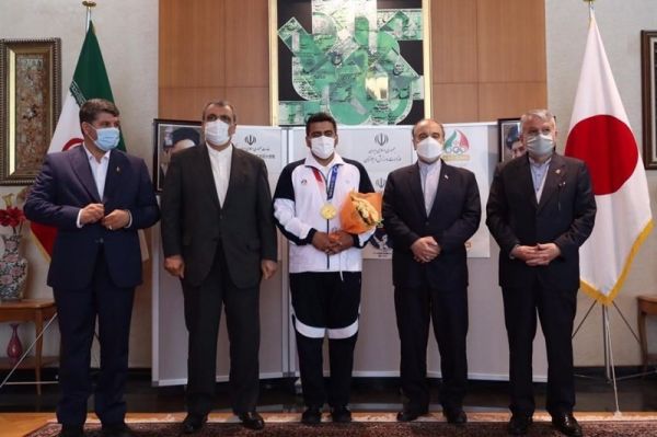 المپیک ۲۰۲۰ توکیو اهدای پاداش مدال طلای جواد فروغی با حضور مسئولان ایران