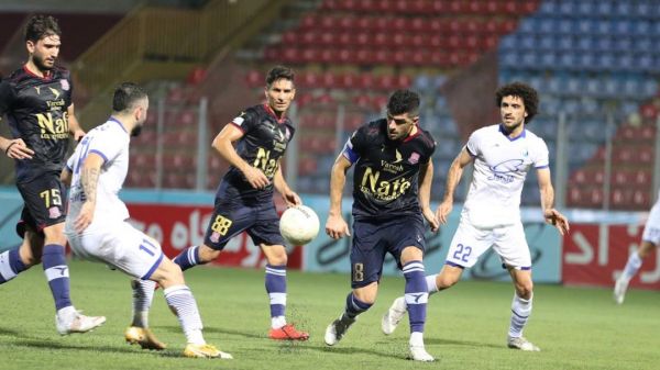 نساجی یک - استقلال ۳ سه گل و سه امتیاز مجیدی انتقام حذفی را در لیگ از ساکت گرفت