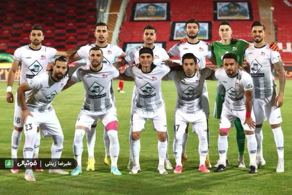  عکس نوشت  هت تريك تراكتور مقابل پرسپوليس