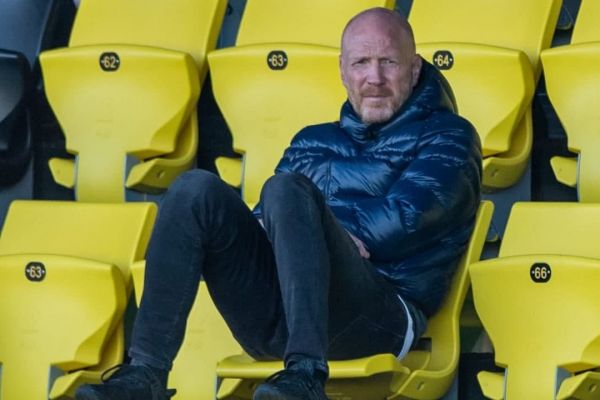  اظهارنظر جنجالی؛ پرداخت 200 میلیون یورو برای خرید هالند دیوانگی است