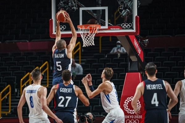 المپیک ۲۰۲۰ توکیو دومین پیروزی متوالی تیم ملی بسکتبال فرانسه شاگردان شاهینطبع در قعر جدول