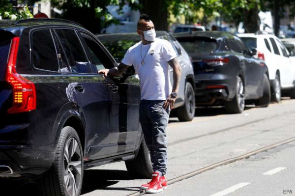  ویدال  می‌خواهم در اینتر نشان دهم که کی هستم